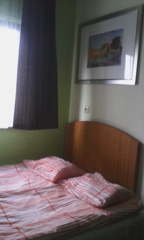 Green Energy Rooms Krakau Zimmer foto